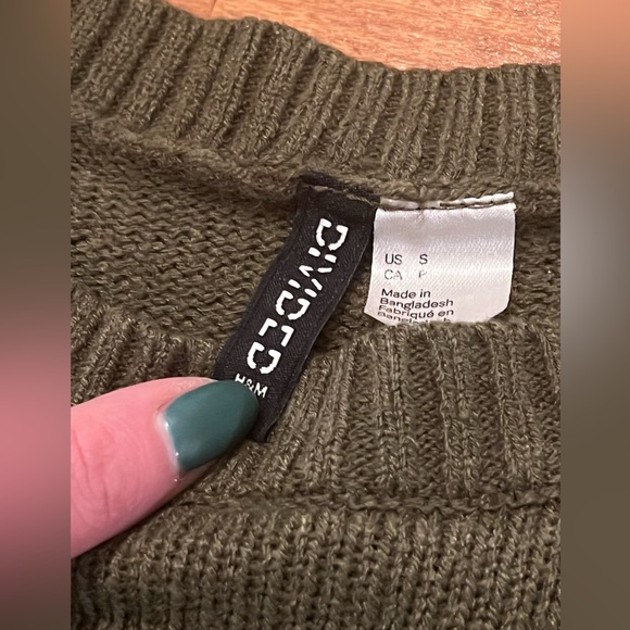 Knit Long Sleeve Dark Olive Green Sweater - Picture 3 of 3